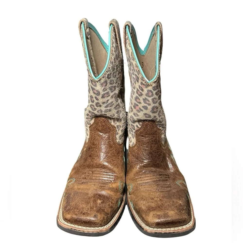 Ariat Girls Crossroads square toe boots size 3Y - Picture 2 of 6